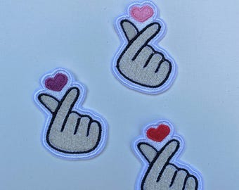 Korean Finger Heart embroidered patches, sew on patches, patches for bags, patch, finger heart patch, kpop patch, chingu embroidery patches