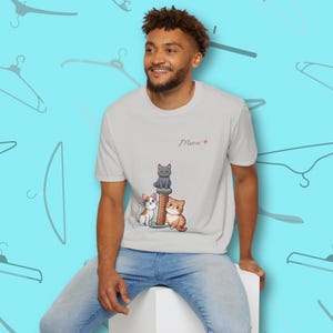 T-Shirt – Meow Meow Cartoon Cat Design – Fun Graphic Tee for Pet Lovers – Casual Everyday Outfit – Cute Feline-Inspired Gift Idea