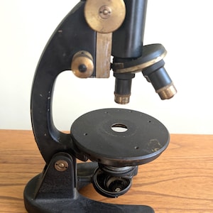 Rare Winkel-Zeiss Gottingen Nr. 90489 Microscope from 1930s or 1940s