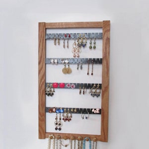 Earring Holder , earring rack,  FREE SHIPPING, oak , Jewelry Organizer,  jewelry Storage, Jewelry Display, made in USA