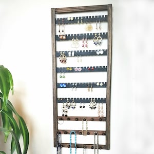 the best earring holder,  oak earring rack , with  FREE Shipping , made in USA, wooden jewelry organizer, made in USA,  Holds about 80 pairs