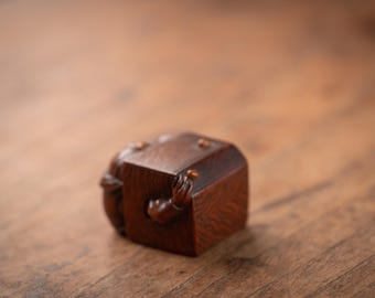 Bean Sprinkling to Exorcise Demons | Netsuke | Boxwood | Antique