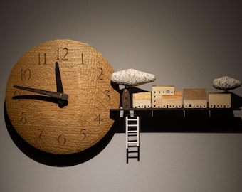Sunbathing 2 | Clock Art | Wood Carving | Japanese arts | Handmade | Wabisabi | Fantasy | Carpentry | Crafts