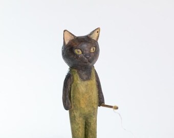 Handgeschnitzte hölzerne Katzenskulptur 8 - entzückende gekrönte stehende starrende Pose, einzigartiges Kunsthandwerk