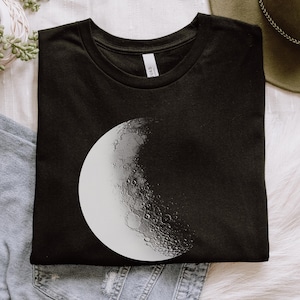 Crescent Moon Outer Space Shirt, Stargazing Shirt For Astronomy Lover, Space Gift For Her And Mom, Space Art Graphic Tee, Gift For Him & Dad