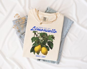 Limoncello Italian Lemon Shirt for Summer Beach Vacation & Italy Fans | Vintage Botanical Graphic Tee