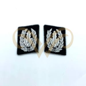 Bullion Wire Embroidered Collar Tabs Handmade Vintage-Style Insignia Patch Pair Collector & Costume Accessory