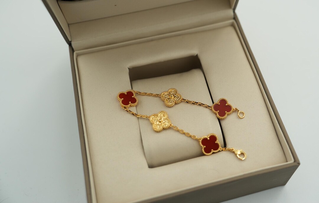 VCA Clover Vintage Black 5 Motifs Black Bracelet