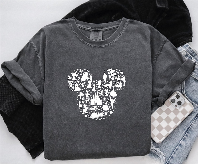 Disney Mickey Silhouette Shirt, Disney Ear Tshirt, Disney Trip Family Trip Tee, Disney Vintage Castle Shirt, Disneyland Tshirt afbeelding 1