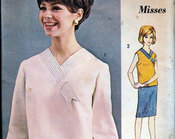 1960s Over Blouse Skirt Suit, V Neckline Sleeveless, Below Elbow, Slim Skirt, 60s High Fashion, Bust 32, 60s Advance 3252 Uncut FF