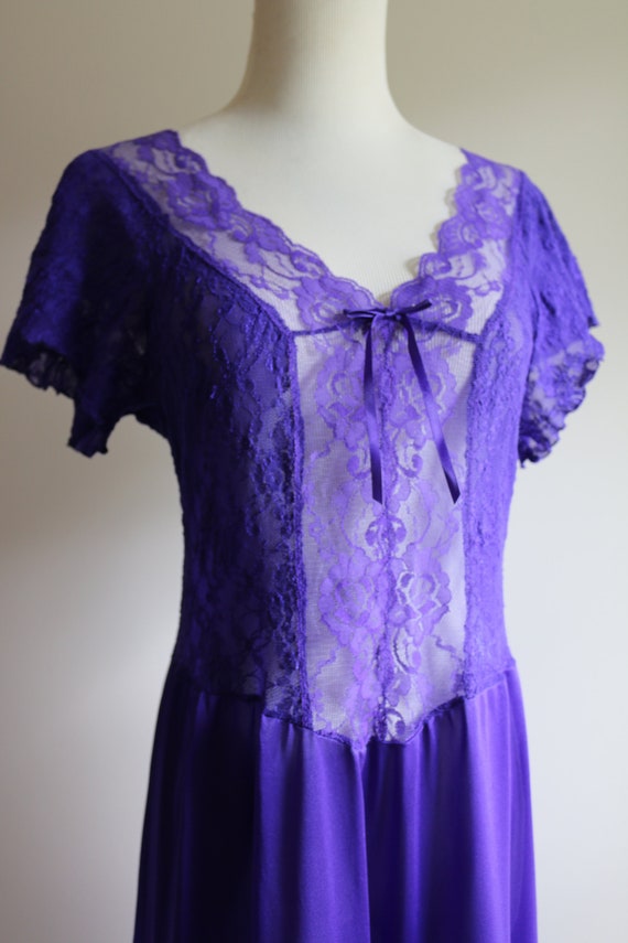 1980s Vintage Nightgown, Vassarette, Purple Lace … - image 5