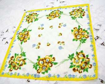 1960s Vintage Handkerchief, Floral Cotton Hanky, Yellow Edge Hanky, Bridal Baby Shower Favor, Something Old, Sympathy Gift, Quilt Supplies