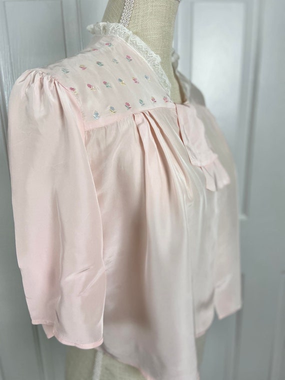 50s Pink Satin Bed Jacket, Bella Davis Vintage Li… - image 10