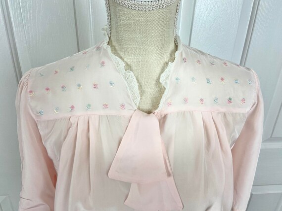 50s Pink Satin Bed Jacket, Bella Davis Vintage Li… - image 6