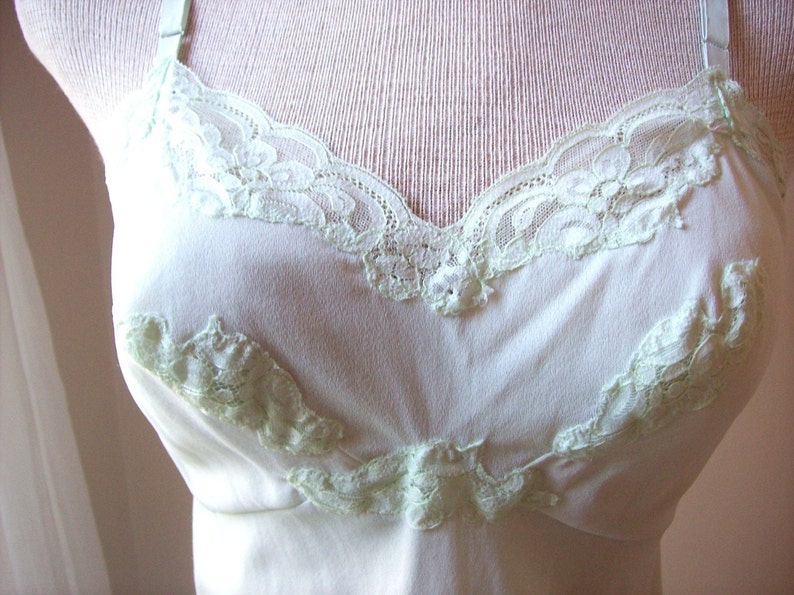 Vintage Full Slip 1960s Slip Pale Green Slip Vintage - Etsy