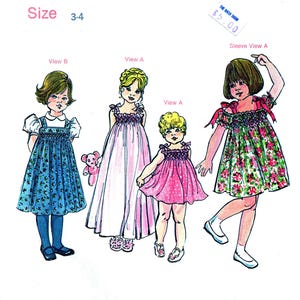 Könnte beinhalten: Illustration von Schnittmustern für Kinderkleider. Der Text lautet "The Children's Corner Patterns" und "Sissy Katina". Die Muster sind für die Größen 3-4 und zeigen verschiedene Kleidungsstile.