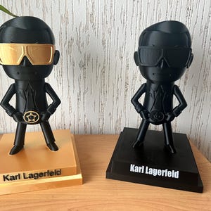 7/20配送 tokidoki x KARL LAGERFELD フィギュア CONTENTS – tokidoki