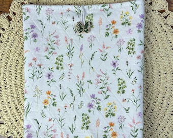 Quilted Floral Book Sleeve with Boxed Corners - Paperback Cover - Wildflower Print - Gift for Readers