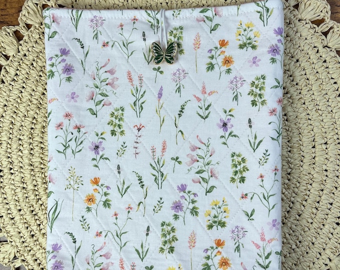 Quilted Floral Book Sleeve with Boxed Corners - Paperback Cover - Wildflower Print - Gift for Readers