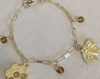 Bee Charm Bracelet, Bee Jewelry, Gold Tone Bracelet