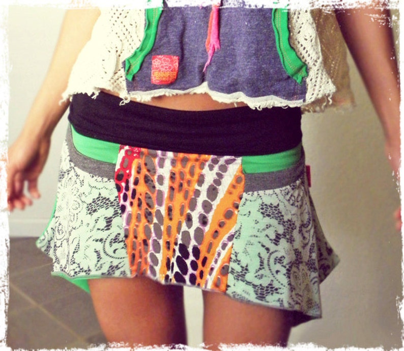 Funky Camo Patch Knit Skirt image 3