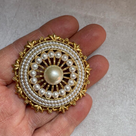 Round Signed Florenza Pearl Pin - image 2