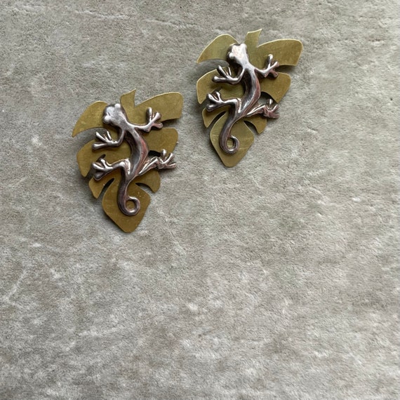 Sterling Salamander & Brass Leaf Earrings - Big A… - image 4