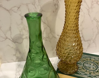 Par de jarrones de mediados de siglo, decoración única del hogar vintage, cristalería texturizada, jarrón con punta de diamante y clavos tachonados, diseño geométrico de color amarillo dorado y verde botella