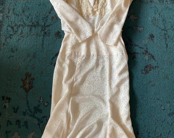 Vestido de novia informal vintage de encaje color crema, para despedida de soltera, cena de ensayo, estilo años 80 y 90, blanco roto, elegante, estilo bohemio sedoso.
