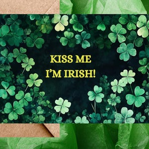 Carte Embrasse-moi, je suis irlandais pour la Saint-Patrick - Carte simple Shamrocks pour la Saint-Patrick avec enveloppe ou lot de 5