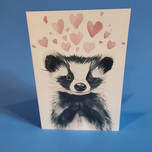 Jolie carte d'anniversaire de blaireau ou carte de voeux d'amour - aquarelle d'anniversaire de mariage de blaireau avec enveloppe ou lot de cinq