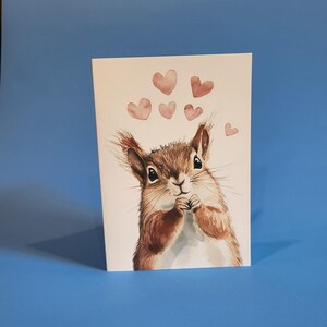 Jolie carte d'anniversaire d'écureuil ou carte de voeux d'amour - Carte d'anniversaire de mariage aquarelle écureuil brun avec enveloppe ou lot de 5