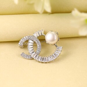 Chanel Double C Brooch - Etsy display picture 3