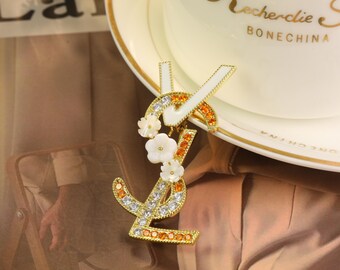 Ladies' Floral Brooch, Letter Zirconia-Studded Brooch, Dress Decoration Pin, Hat Decoration Pin, Bag Accessory Flower Brooch, Wedding Brooch