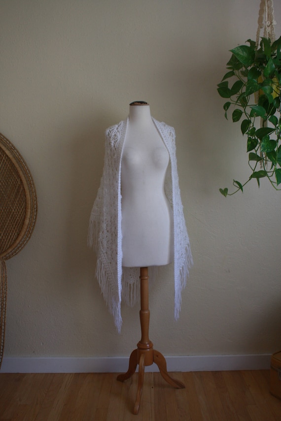 White vintage crochet fringe shawl Stevie nicks