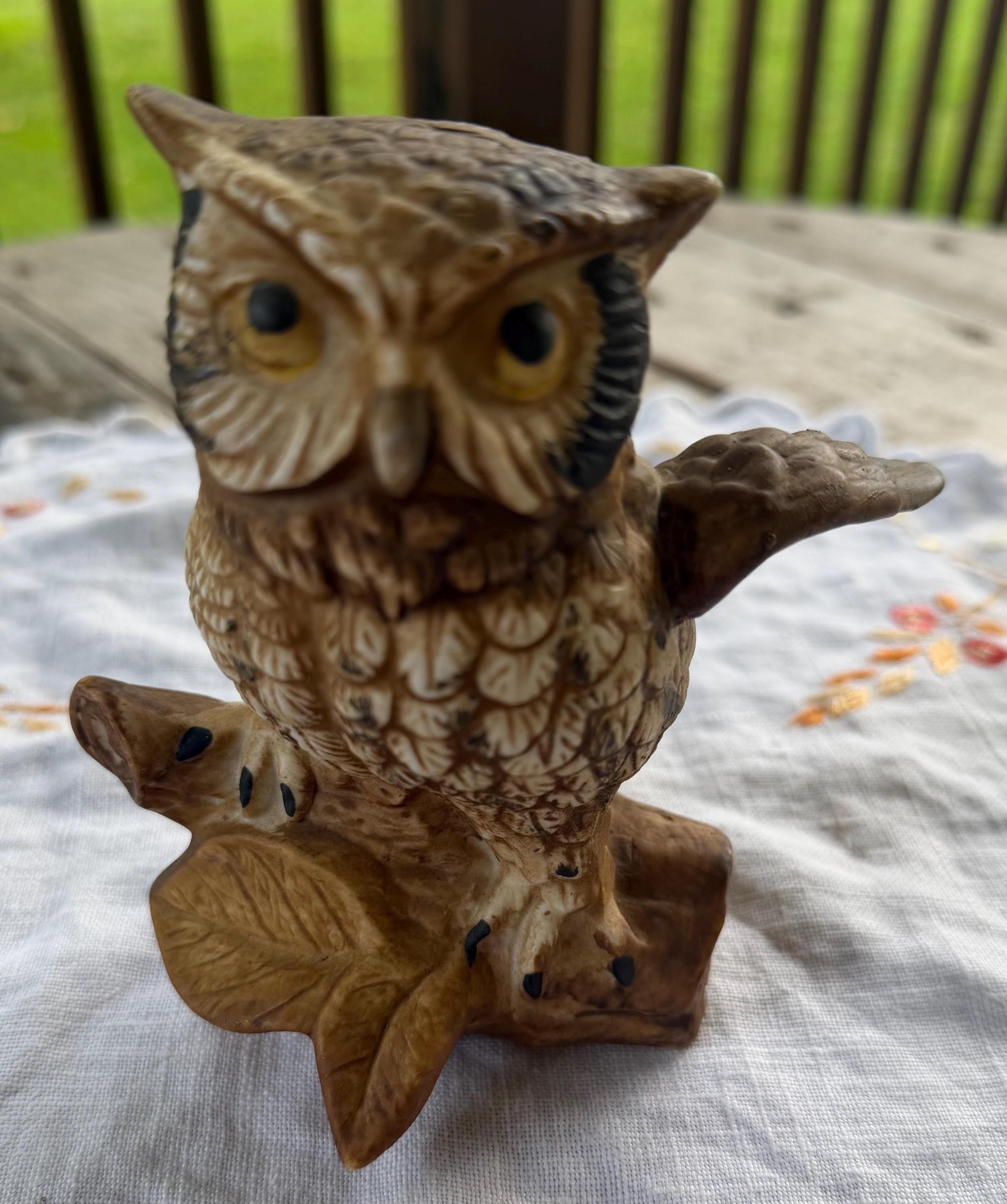 Vintage Homco Owl Figurine &ndash; Hand‑Painted Ceramic Woodland Bird &ndash; Cottagecore Farmhous