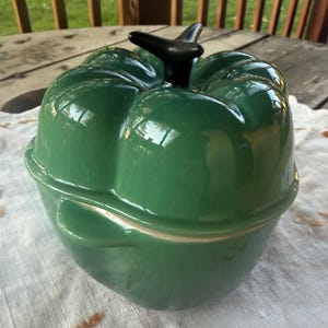 Vintage Green Le Creuset - Etsy