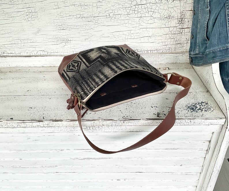 Slouch Purse Shoulder Bag Made With Pendleton Wool & Leather bild 6