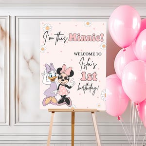 Letrero de bienvenida para el primer cumpleaños de Minnie y Daisy, fiesta de Minnie Mouse, decoración para el primer cumpleaños, descarga instantánea digital para niñas, margaritas rosas maravillosas, mejores amigas
