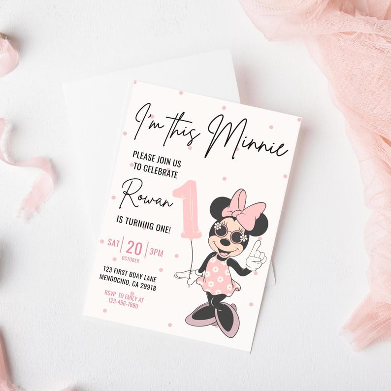 Invitación de primer cumpleaños de Minnie, fiesta de Minnie Mouse, invitación de primer cumpleaños, descarga instantánea digital de cumpleaños de niña, globo con lunares rosados imagen 1