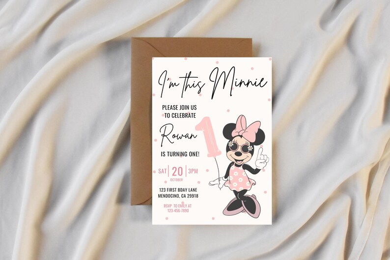Invitación de primer cumpleaños de Minnie, fiesta de Minnie Mouse, invitación de primer cumpleaños, descarga instantánea digital de cumpleaños de niña, globo con lunares rosados imagen 2