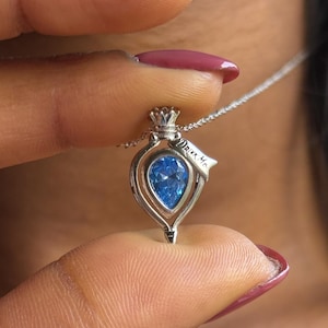 Drink Me Alice Potion Bottle Necklace, Potion Vial Necklace, Vial Bottle Pendant, Alice Necklace, Wonderland Jewelry, Cheshire pendant