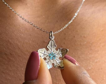 Swarovski Crystal Star Necklace, Silver 925 Sterling Golden Swarovski Crystal Star Necklace, Silver 925 Sterling Golden