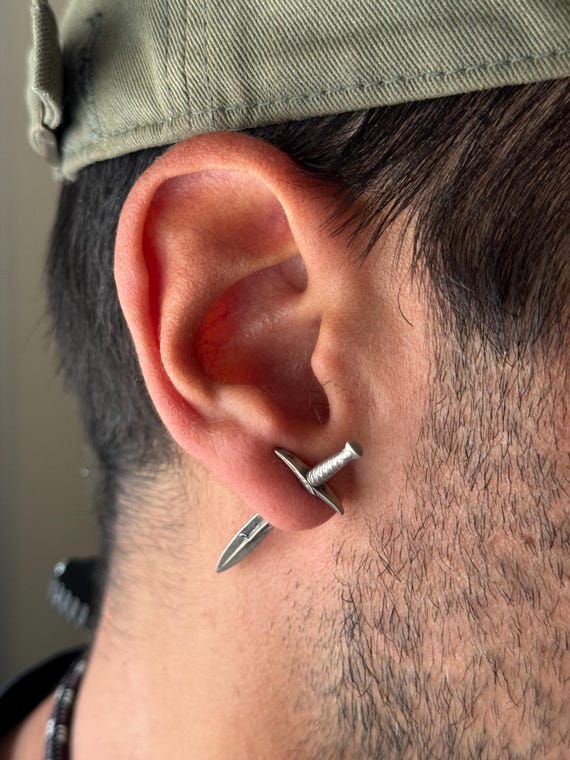 Elvish Dagger Earring Stud, Sting Sword, Elf sword dagger jewelry, Sting Dagger Sword, Elvish Jewelry, Arwen, Galadriel ring, Frodo