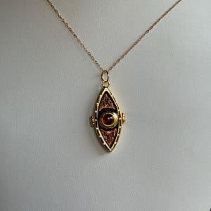 Anubis Locket Necklace, Nina Anubis Amulet, Eye of Horus necklace, Nina Martin Cosplay, House of Anubis, Egypt Necklace