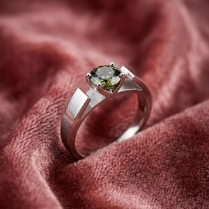 Schneewittchen Smaragdring, Schneewittchen-Verlobungsring, Prinz Charming Promise Ring, OUAT Schmuck, Es war einmal Ring, Schneewittchenschmuck Bild 1