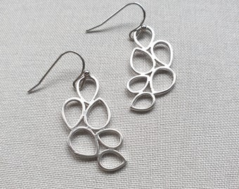 Silver teardrop filigree silver earrings