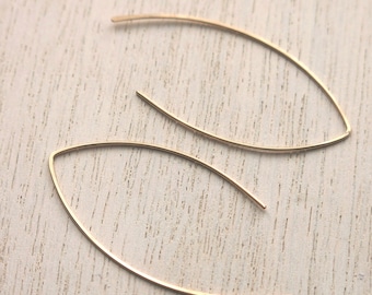 Gold Curve Earrings . Goldfilled Modern Minimalist Hoop Earrings . leaf eliptical oval geometric clean wire handmade earrings