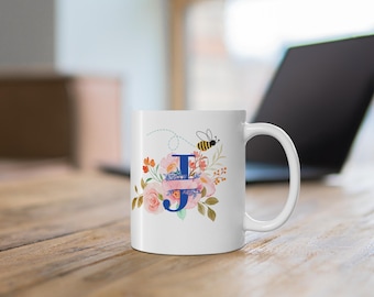 Kubek z literą J Alphabet - Ceramiczne filiżanki do kawy, 11 uncji, 15 uncji, Spersonalizowany prezent z monogramem, Wystrój kuchni, Spersonalizowany kubek do herbaty z inicjałem, Unikalna kawa
