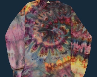 Size Medium purple and blue spiral tie dye long sleeve shirt